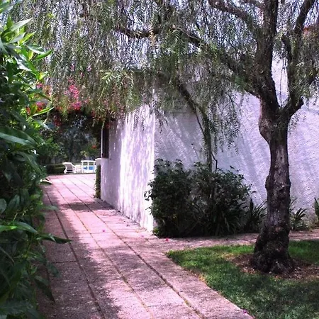 بيت للعطل Moradia Com Piscina Em كاباناس تْدي تافيرا
